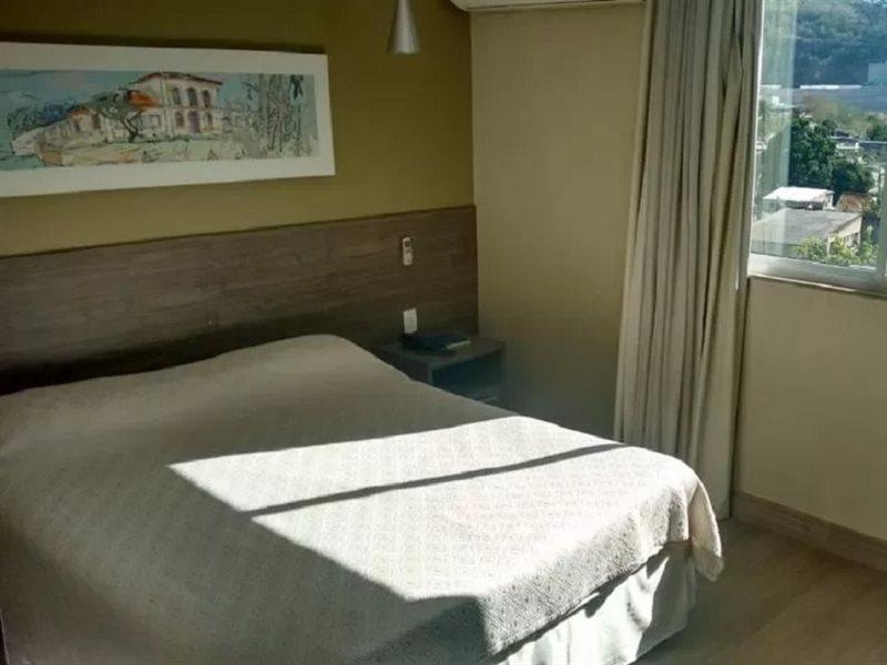 勃朗峰套房酒店 Nova Iguaçu 外观 照片