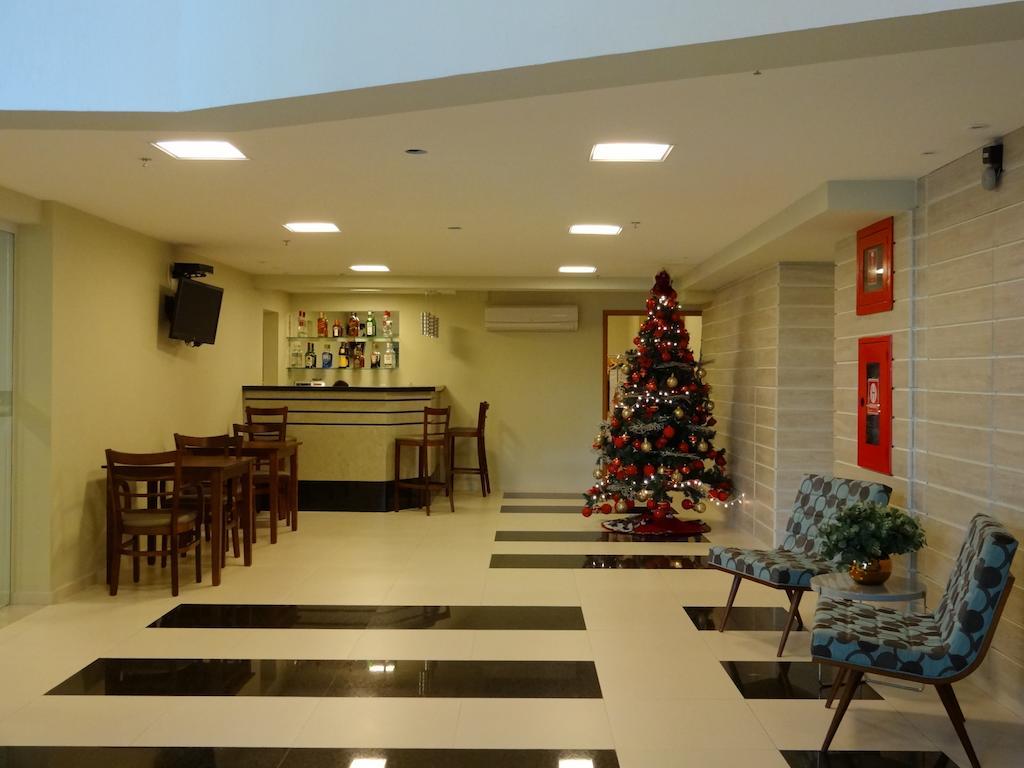 勃朗峰套房酒店 Nova Iguaçu 外观 照片