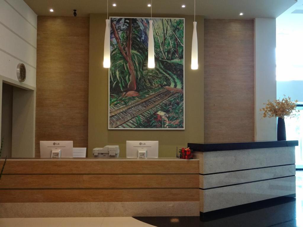 勃朗峰套房酒店 Nova Iguaçu 外观 照片